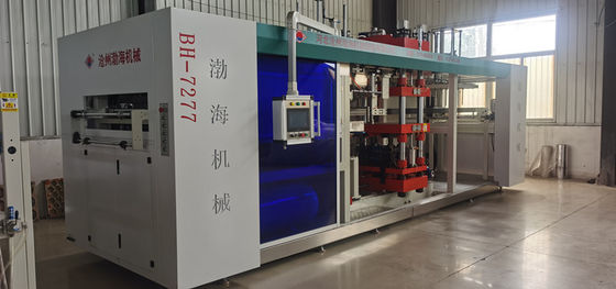 copo da bolha da estação de 650mm multi que faz a máquina o Pvc totalmente automático